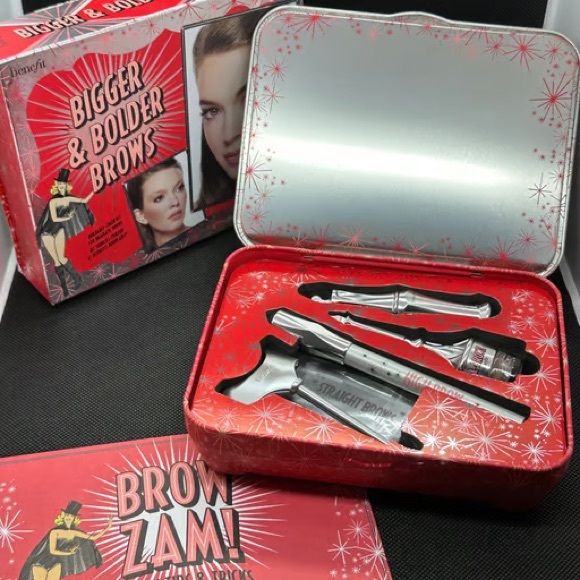 NIB Benefit Cosmetics Bigger & Bolder Brows Kit Shade: 1 - Cool light blonde - Picture 6 of 8